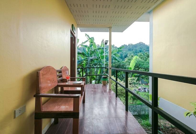 Phi Phi Chang Grand Resort