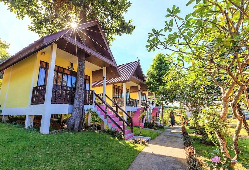 Phi Phi Chang Grand Resort