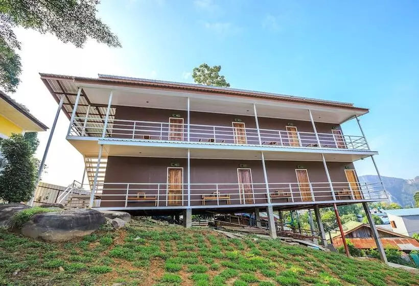 Phi Phi Chang Grand Resort