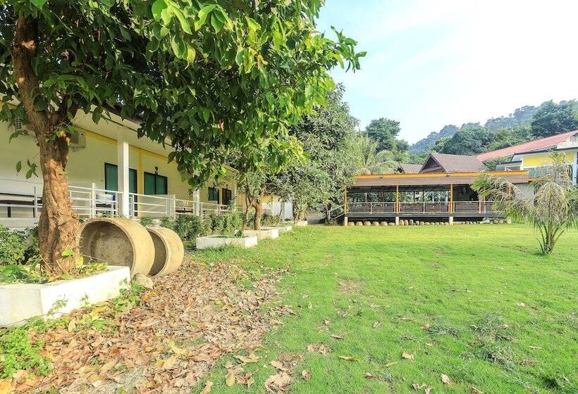 Phi Phi Chang Grand Resort