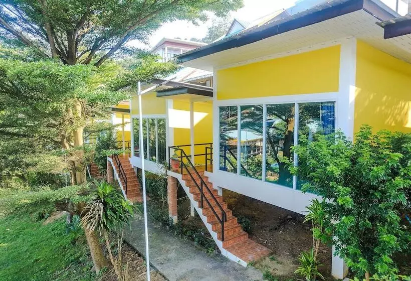 Phi Phi Chang Grand Resort