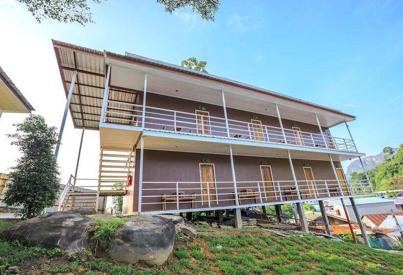 Phi Phi Chang Grand Resort