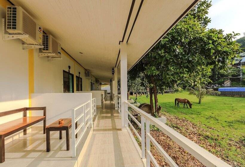 Phi Phi Chang Grand Resort