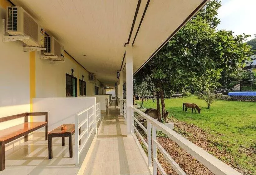 Phi Phi Chang Grand Resort