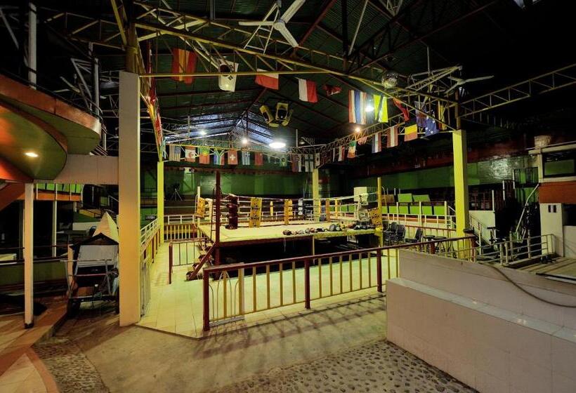 Phi Phi Chang Grand Resort