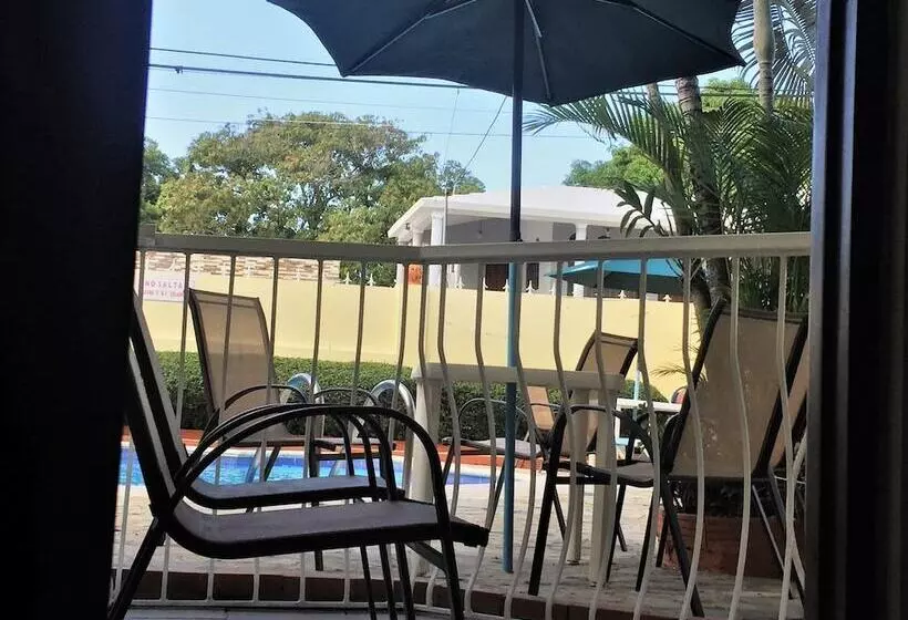 Aparta Hotel Kma