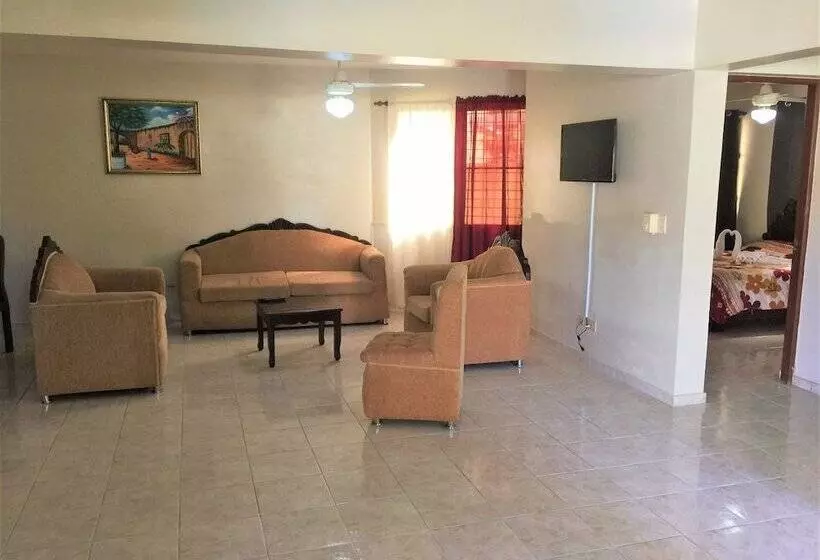 Aparta Hotel Kma