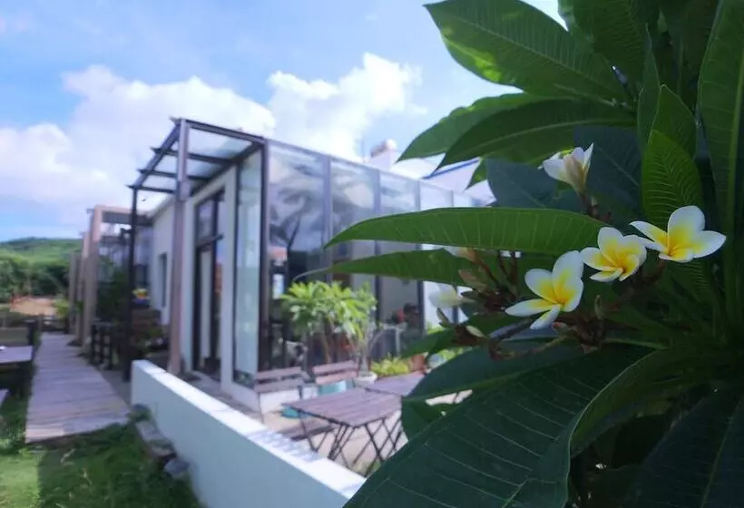 تختخواب و صبحانه Beach Walk Homestay