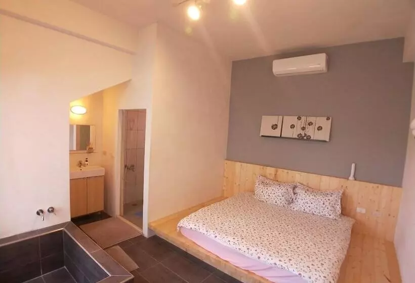 تختخواب و صبحانه Beach Walk Homestay