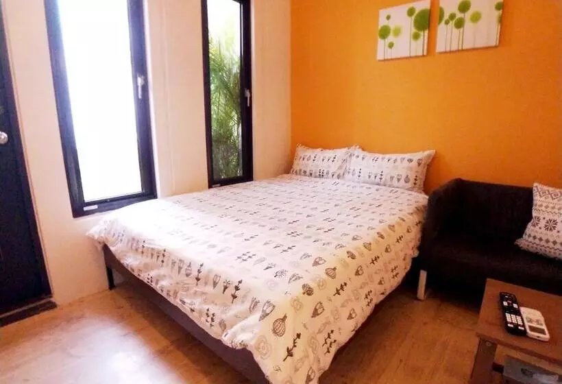 تختخواب و صبحانه Beach Walk Homestay