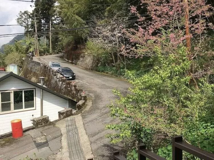 تختخواب و صبحانه Zhu Yuan Homestay