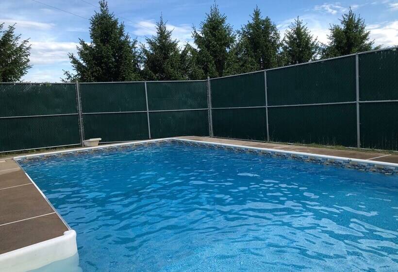 Equestrian House Estonian Suite