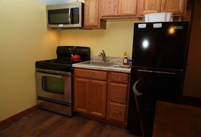 Equestrian House Estonian Suite