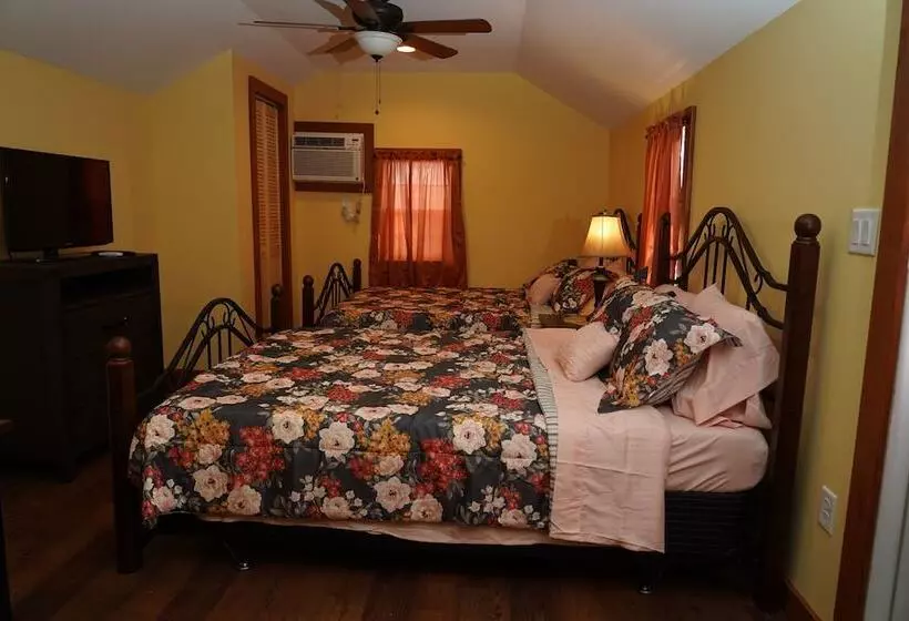 Equestrian House  Estonian Suite