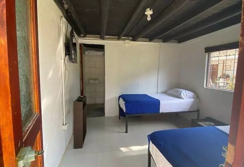 Finca Hotel Los Guayacanes