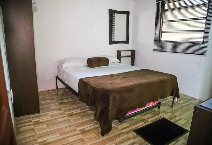 Finca Hotel Los Guayacanes