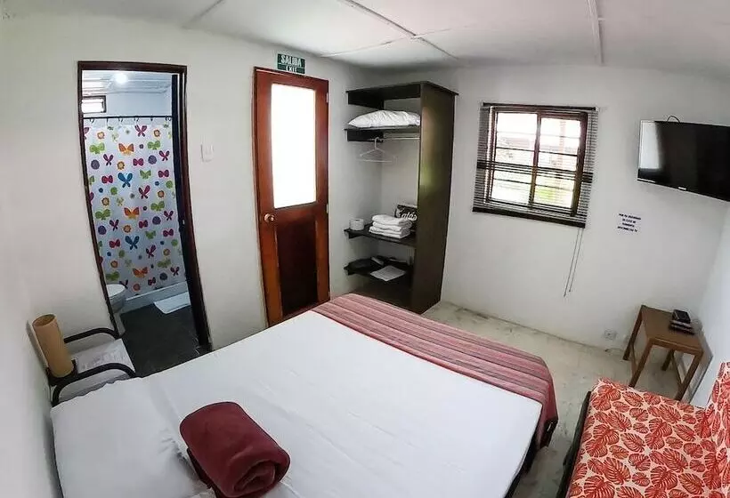 Finca Hotel Los Guayacanes