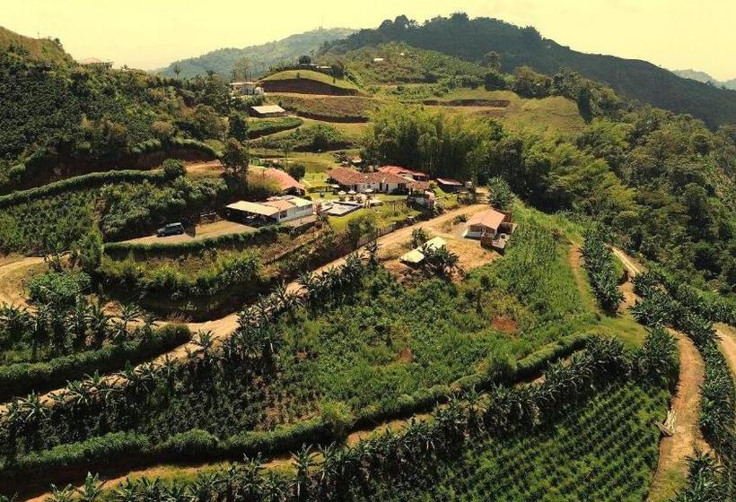 Finca Hotel Los Guayacanes