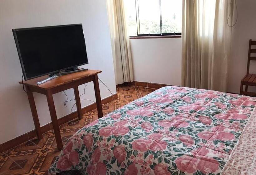 Хостел Hospedaje Las Flores