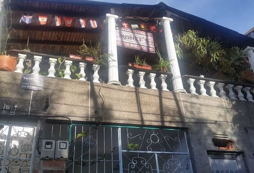 Hostal Monets Poblado