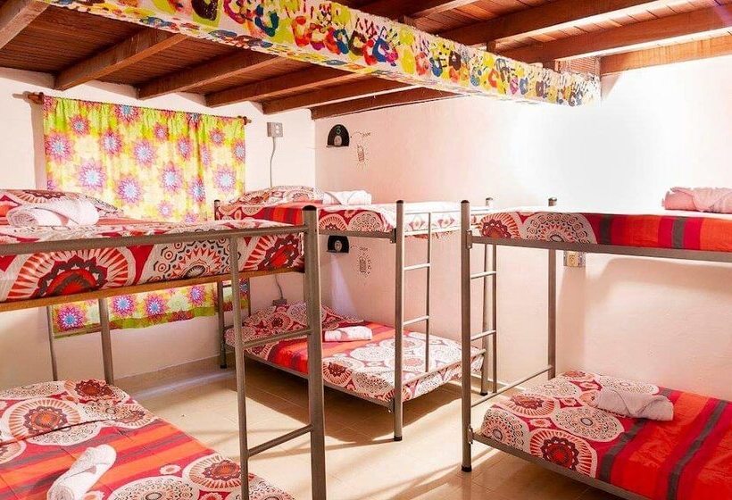 Hostal Monets Poblado