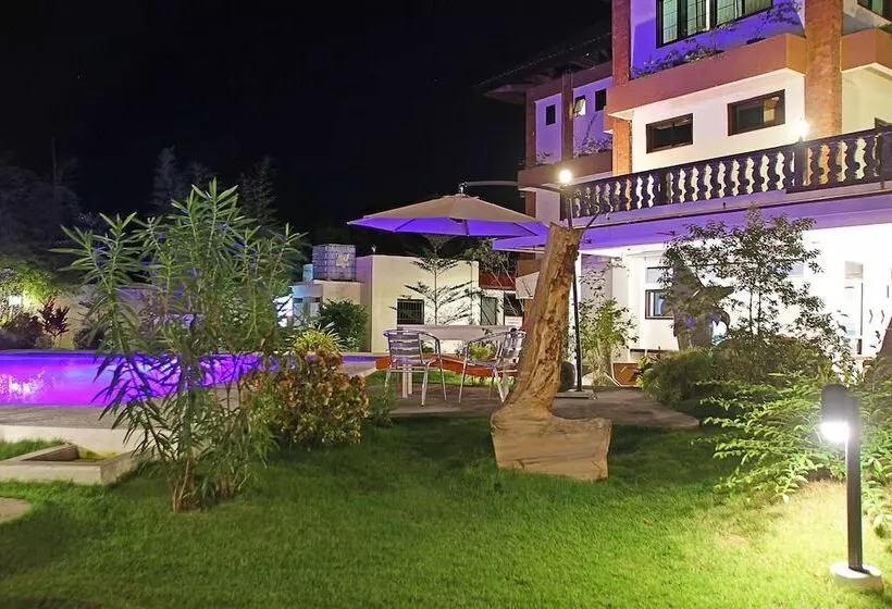 Hotelli 1888 Beach Resort