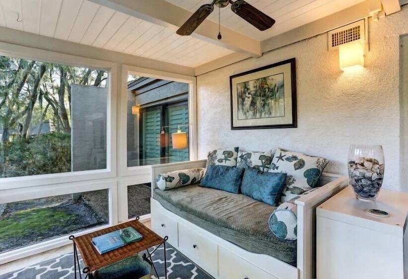 Отель 3312 Fairwayoaks