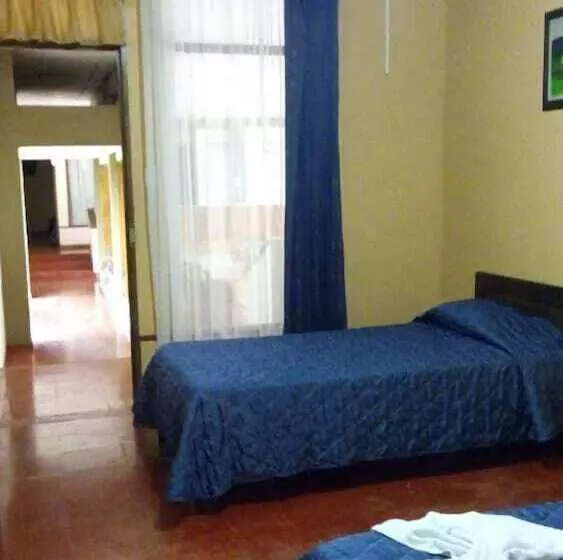 Hotelli Arbol Dorado