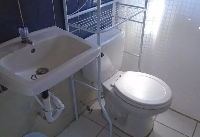 Hotelli Bosques Del Tibet