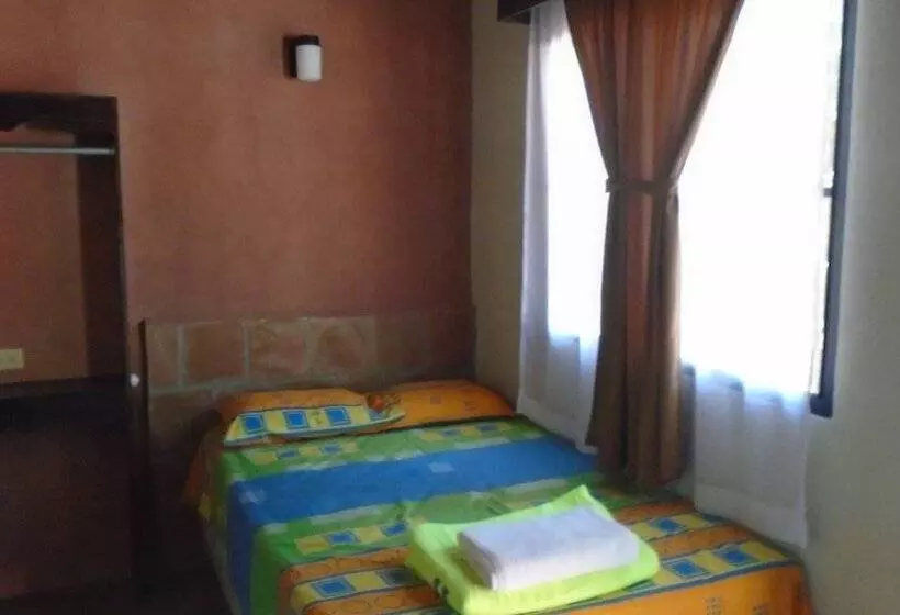 Hotelli Bosques Del Tibet