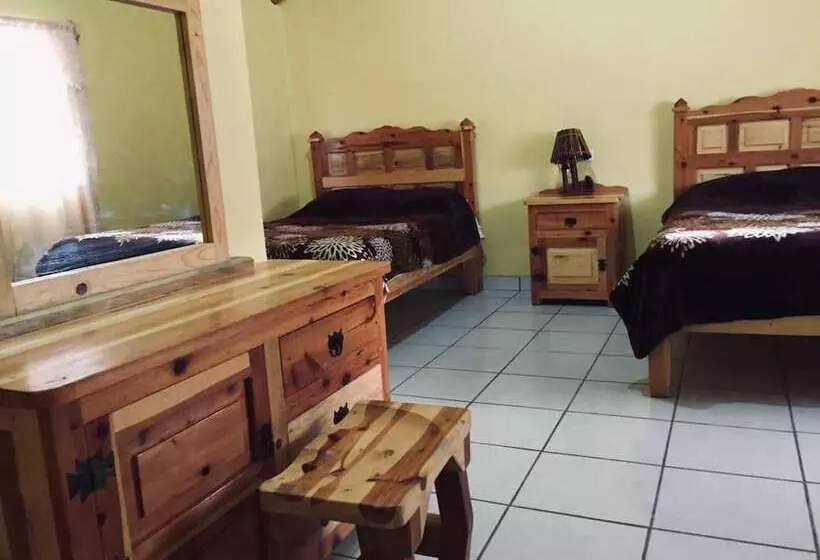 ホテル Cabañas Las 3 Barrancas