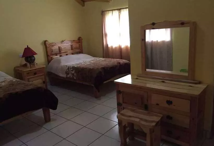 ホテル Cabañas Las 3 Barrancas