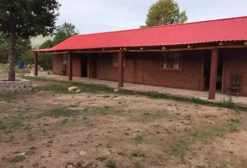 ホテル Cabañas Las 3 Barrancas