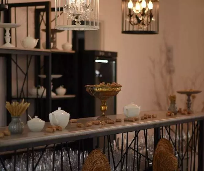 هتل Chateau Khashmi