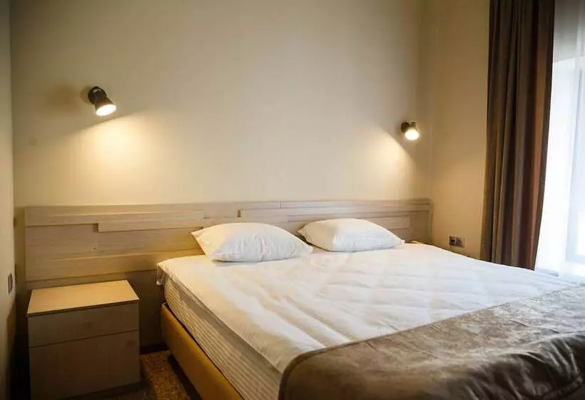 Hotelli Ecopark Polyany