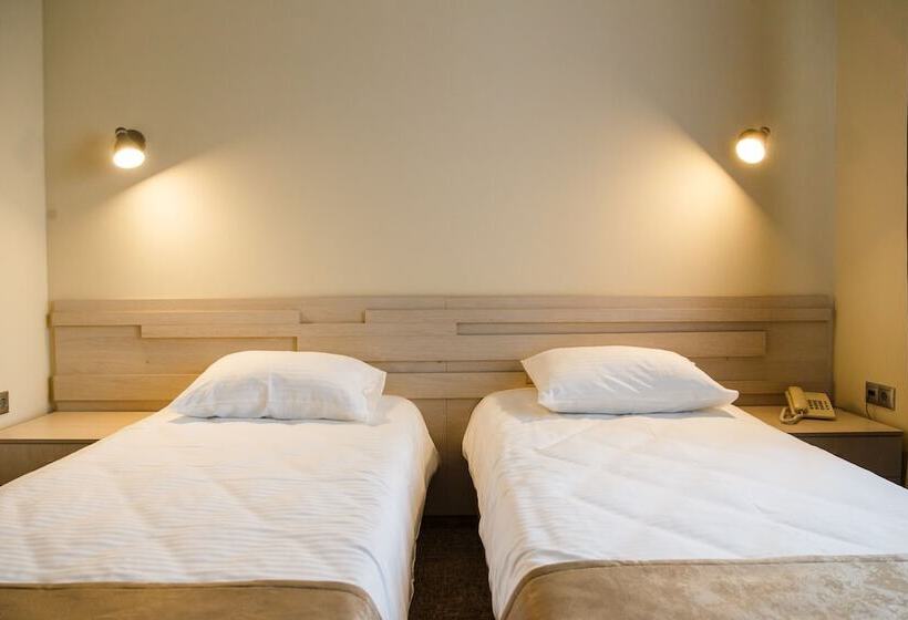 فندق Ecopark Polyany