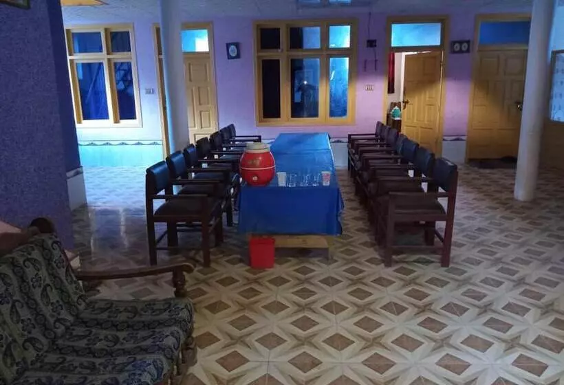 هتل Green Palace Guest House Malam Jabba