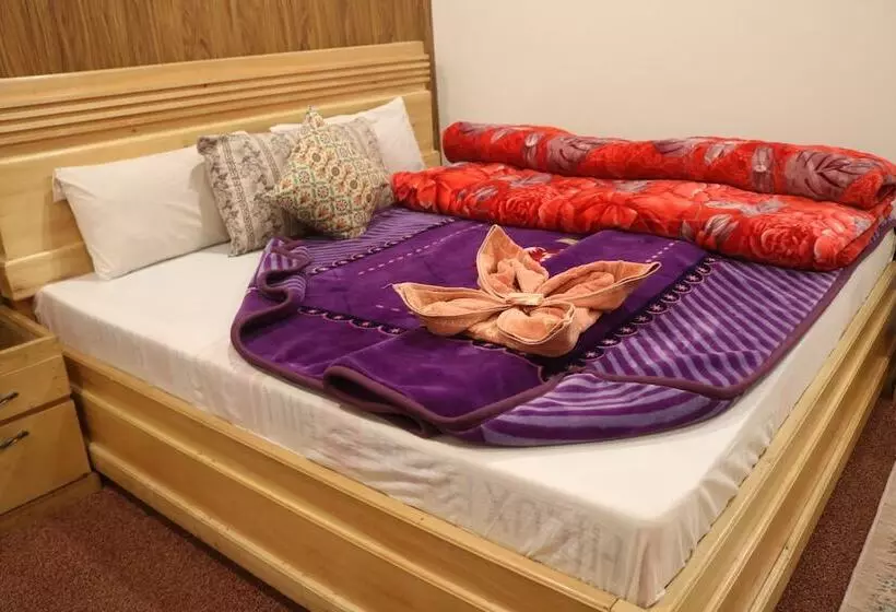 هتل Green Palace Guest House Malam Jabba