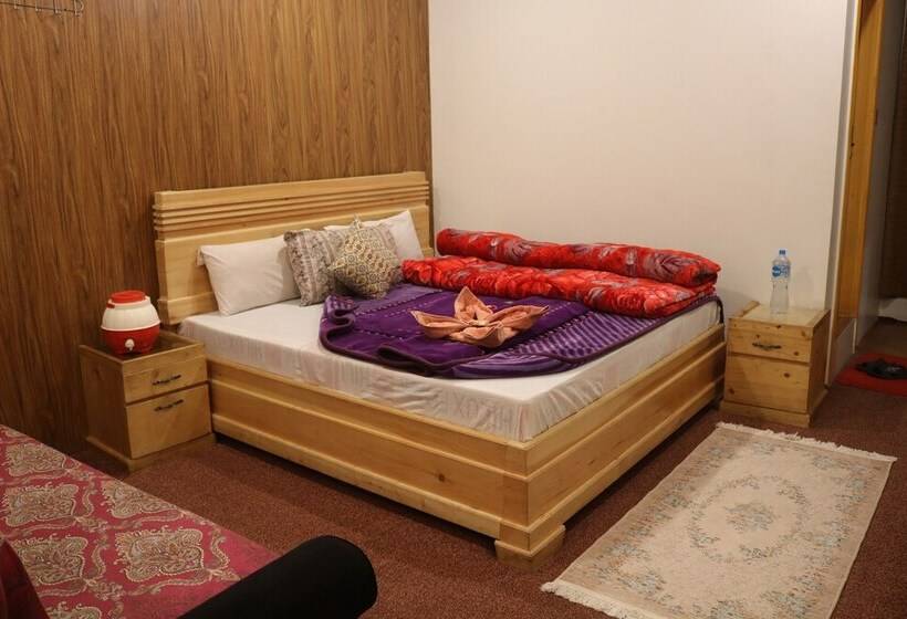 هتل Green Palace Guest House Malam Jabba