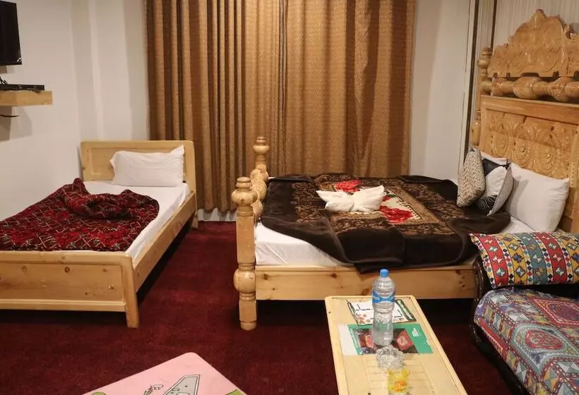 هتل Green Palace Guest House Malam Jabba