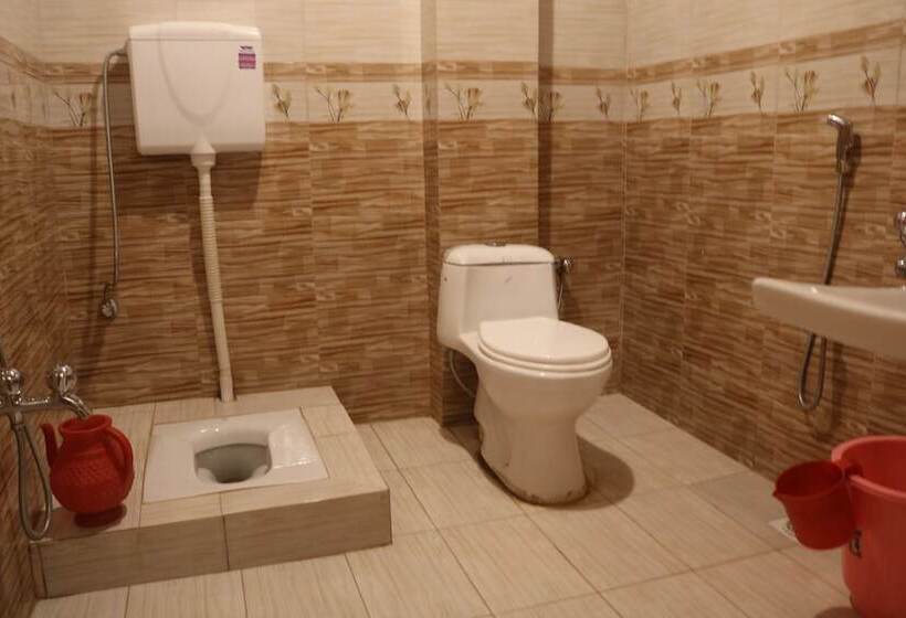 هتل Green Palace Guest House Malam Jabba