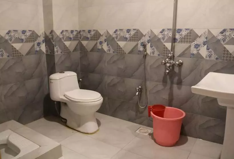 هتل Green Palace Guest House Malam Jabba