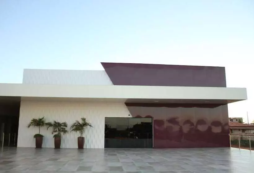 Hotelli Gurgueia Palace