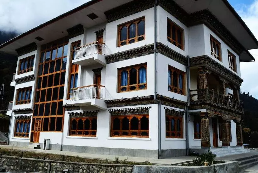 هتل Kuenphen Norbuding