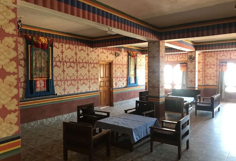 هتل Kuenphen Norbuding