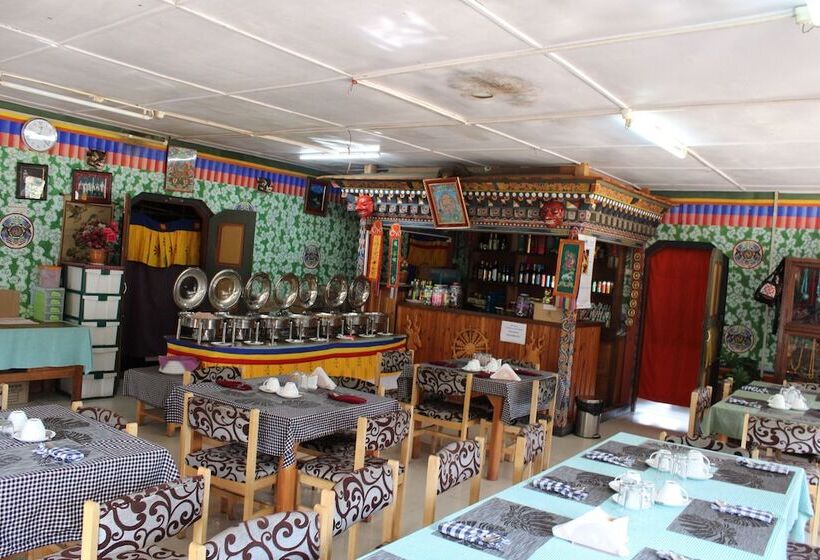 هتل Kuenphen Norbuding