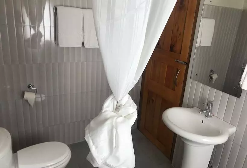 هتل Kuenphen Norbuding