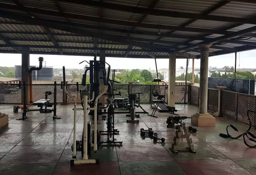 هتل Matias De Galvez