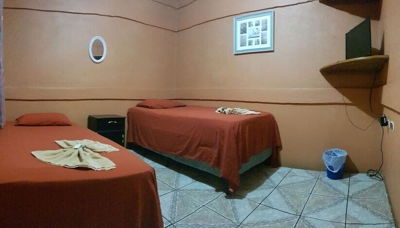 هتل Matias De Galvez