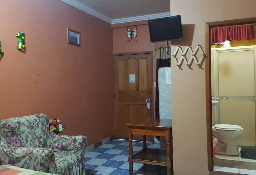 هتل Matias De Galvez